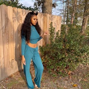 Meet your Posher, Mula